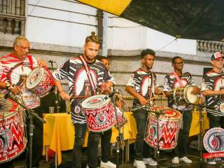 ensaio_bateria_amarelinho_06_01-2102