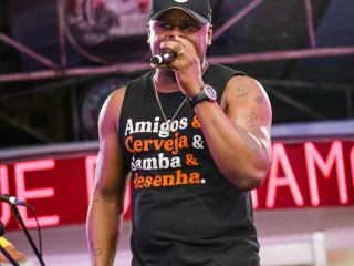 cacique-8383