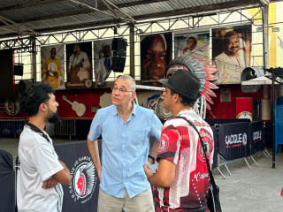 Paul-Gardullo-no-Cacique-de-Ramos-5