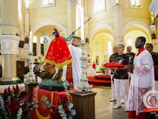 cacique-igreja-23-04-9193
