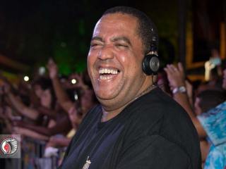 F_D_Q_Beth_Carvalho-72