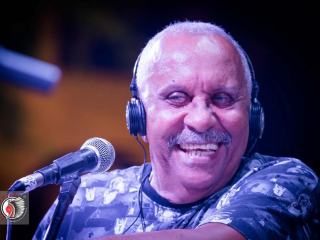 F_D_Q_Beth_Carvalho-79