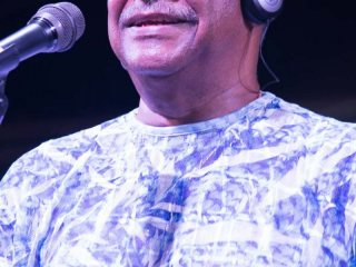 F_D_Q_Beth_Carvalho-80