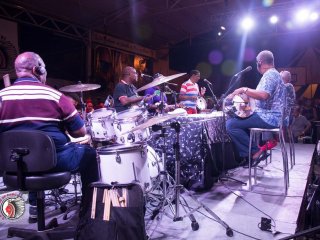 F_D_Q_Beth_Carvalho-85