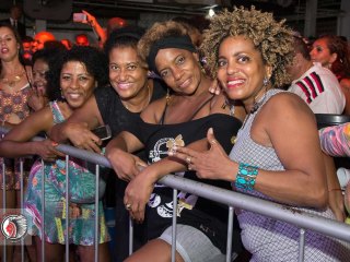 F_D_Q_Beth_Carvalho-86